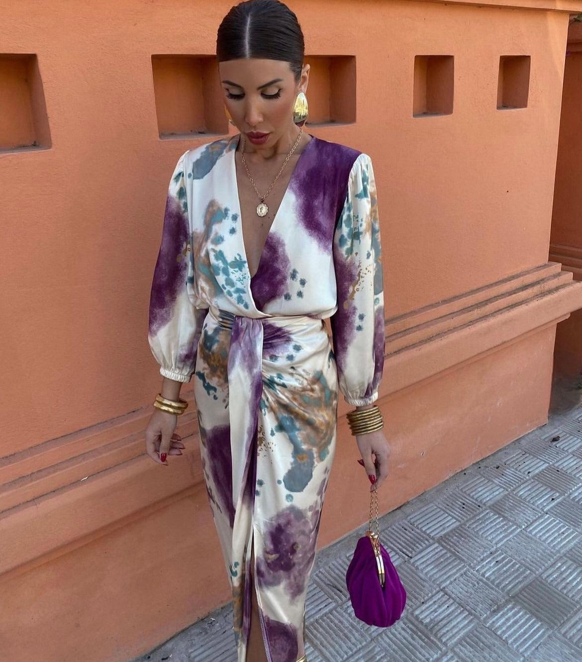 Theodora™ | Airy Elegance with Flattering Tie